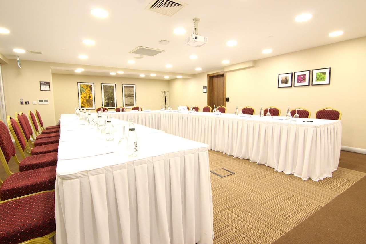 Hilton Garden Inn Ankara Gimat מראה חיצוני תמונה