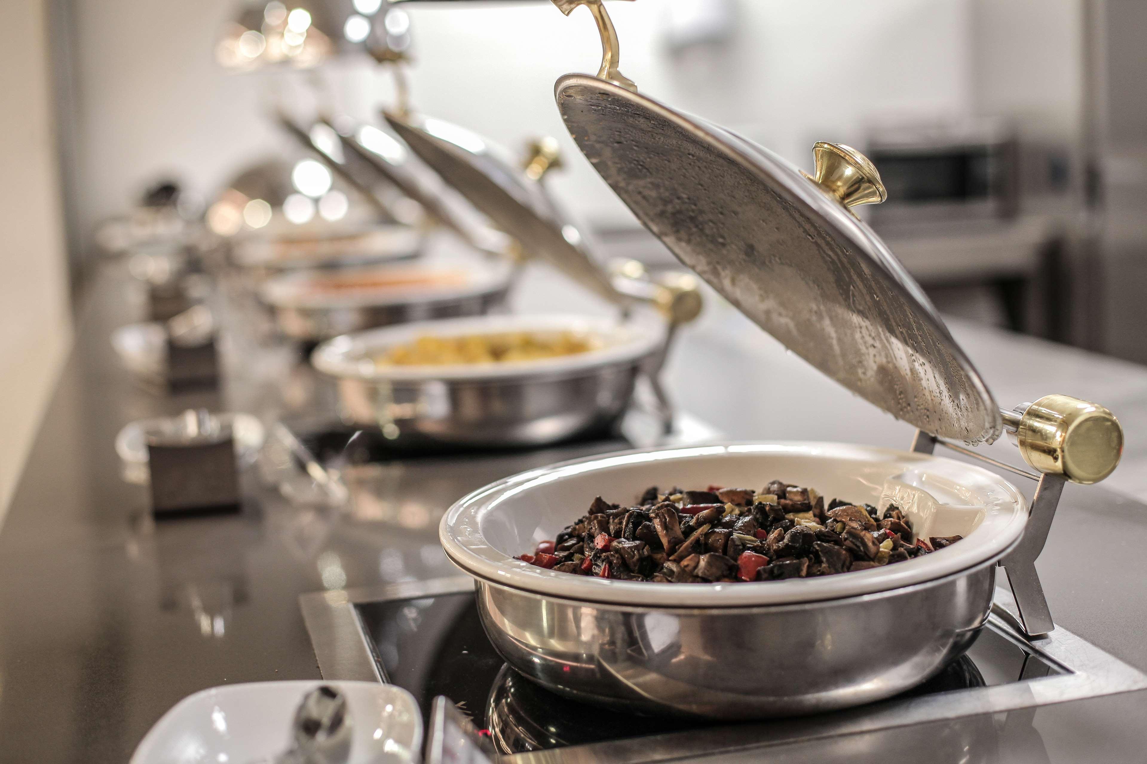 Hilton Garden Inn Ankara Gimat מראה חיצוני תמונה
